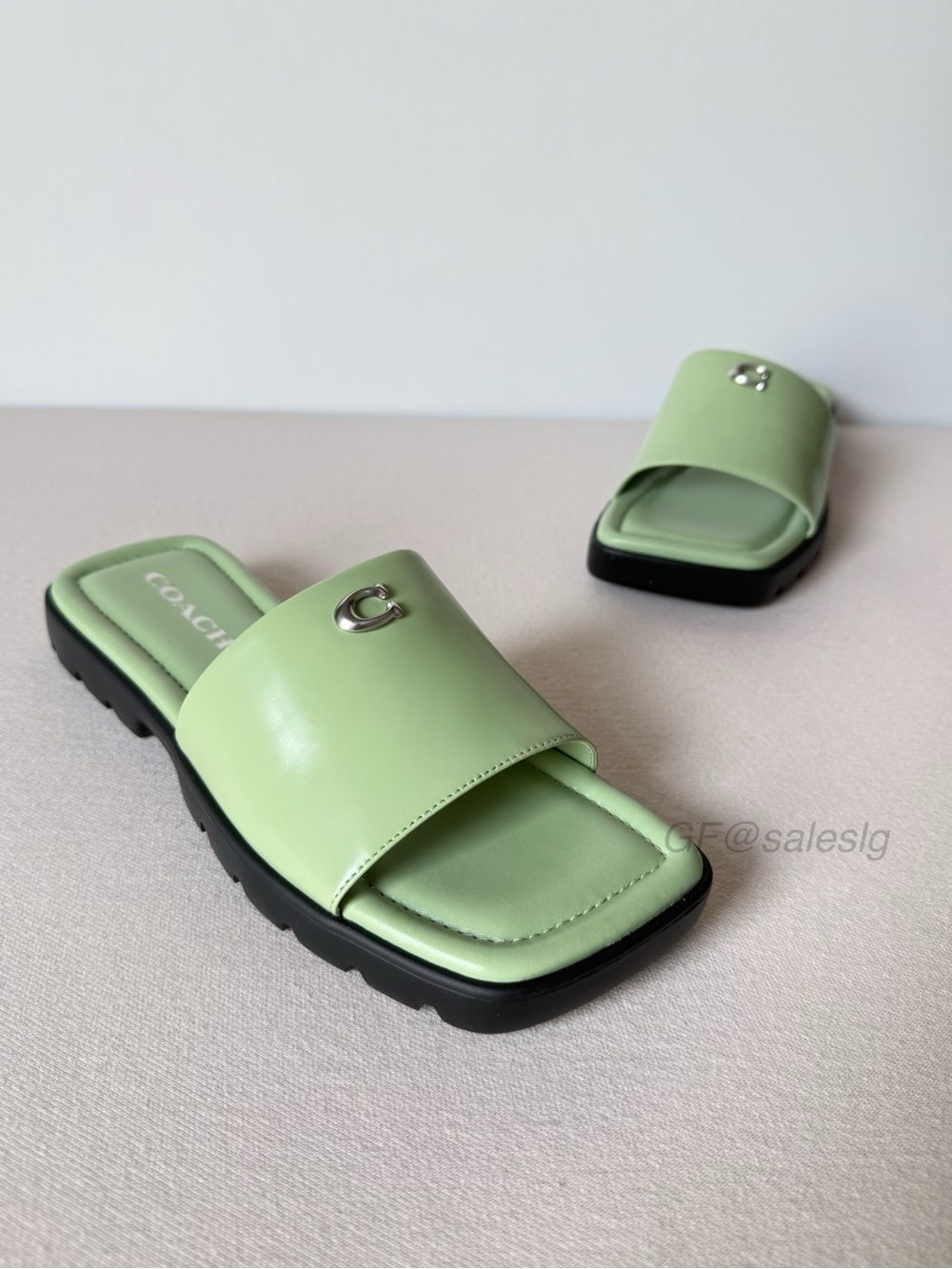 NWT Coach Florence Sandal Pale Pistachio Green Size 6.5 CP899 True to size